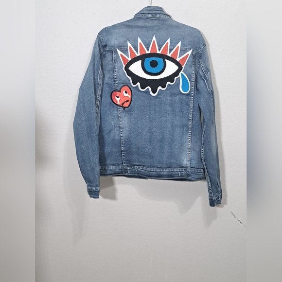 Roku Studio Distressed Light Wash Denim Jacket, Size 2XL - Picture 14 of 16